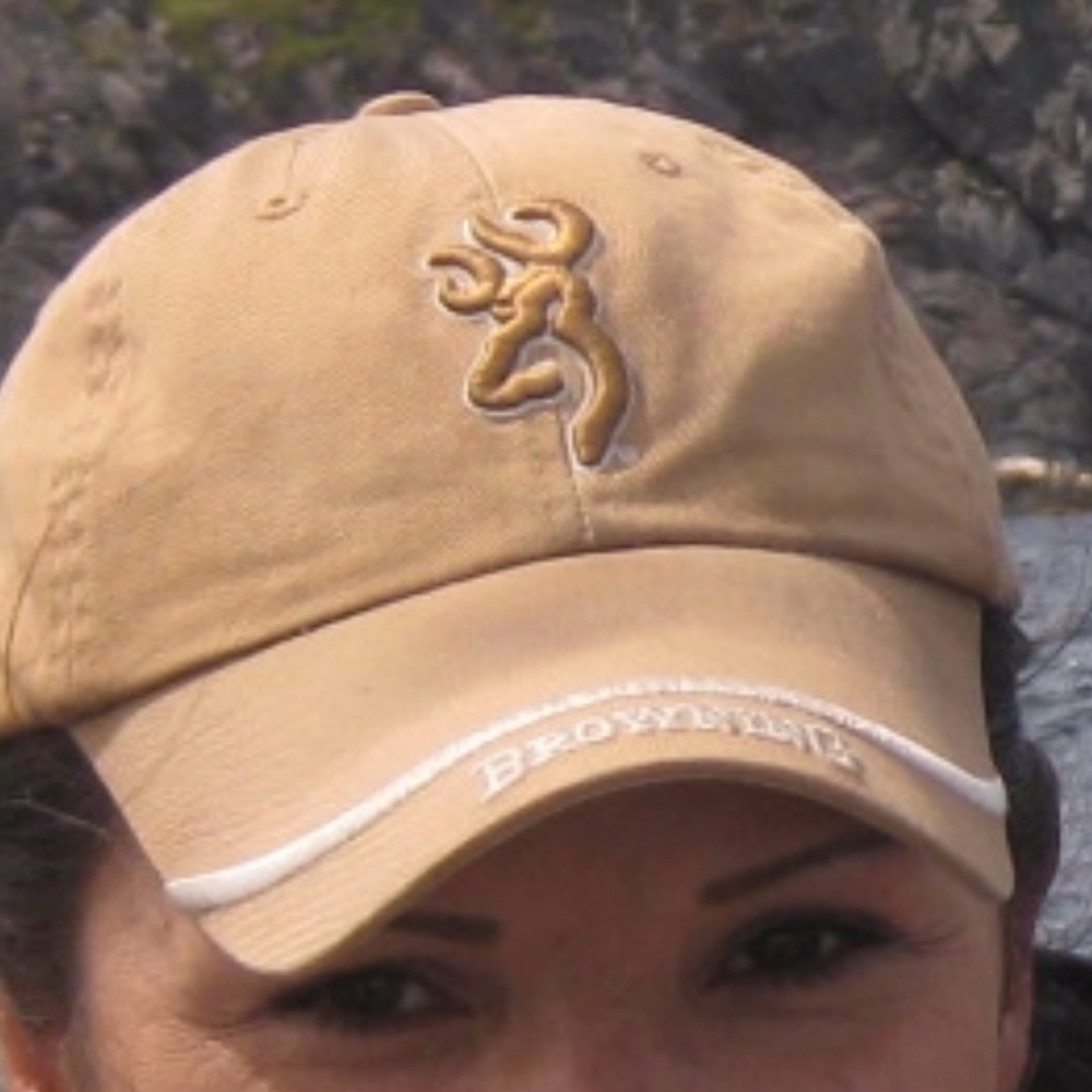 Desperately ISO Browning Tan Cap